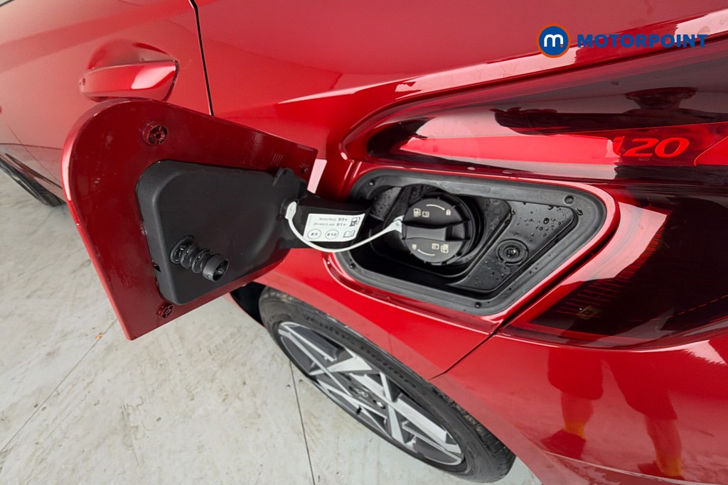 Hyundai I20 Ultimate Automatic Petrol Hatchback - Stock Number (1655699) - 41st supplementary image