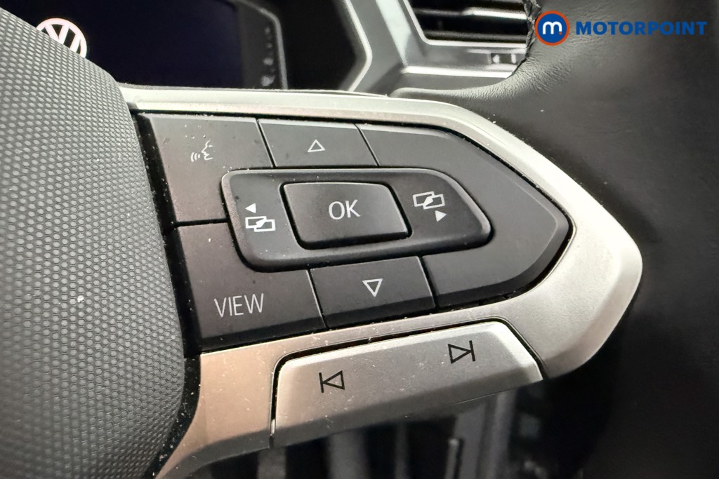 Volkswagen Tiguan Allspace Life Automatic Petrol SUV - Stock Number (1655849) - 4th supplementary image