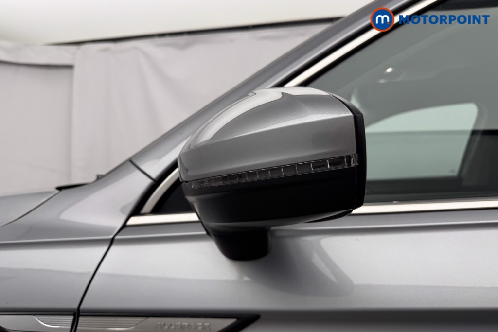 Volkswagen Tiguan Allspace Life Automatic Petrol SUV - Stock Number (1655849) - 22nd supplementary image