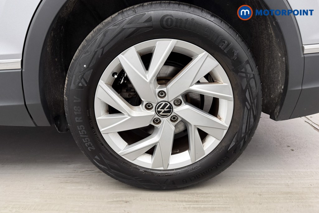 Volkswagen Tiguan Allspace Life Automatic Petrol SUV - Stock Number (1655849) - 25th supplementary image
