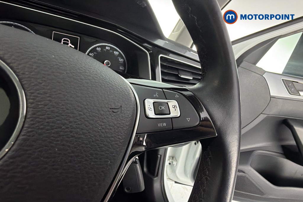 Volkswagen Polo SEL Manual Petrol Hatchback - Stock Number (1656102) - 4th supplementary image