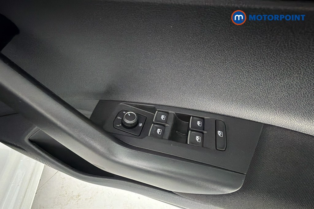 Volkswagen Polo SEL Manual Petrol Hatchback - Stock Number (1656102) - 20th supplementary image