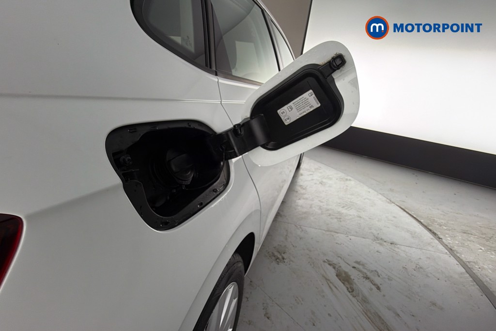 Volkswagen Polo SEL Manual Petrol Hatchback - Stock Number (1656102) - 41st supplementary image