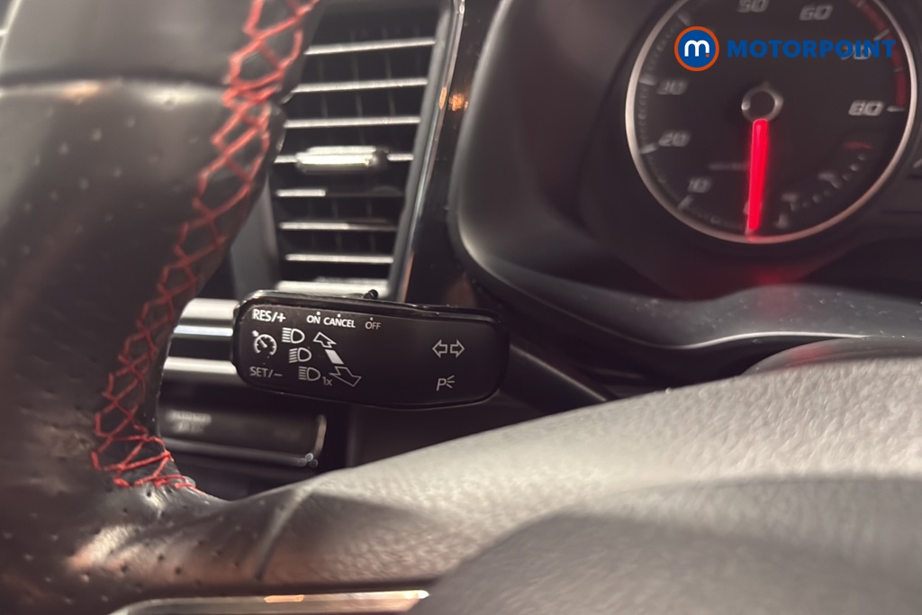 Seat Leon Fr Technology Manual Petrol Coupe - Stock Number (1656350) - 5th supplementary image