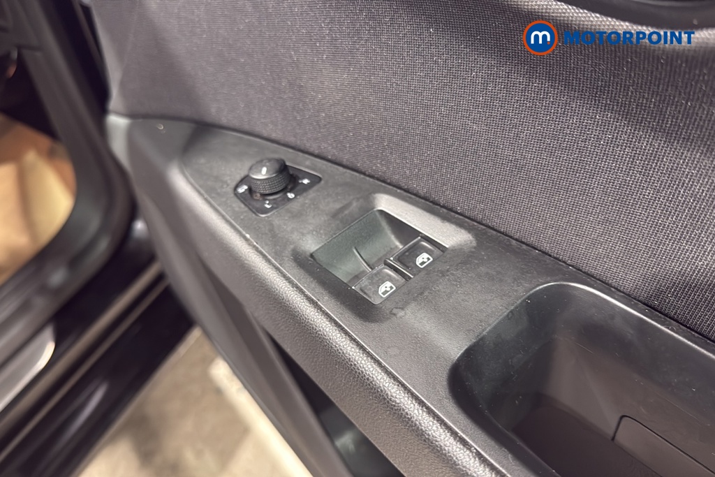 Seat Leon Fr Technology Manual Petrol Coupe - Stock Number (1656350) - 19th supplementary image