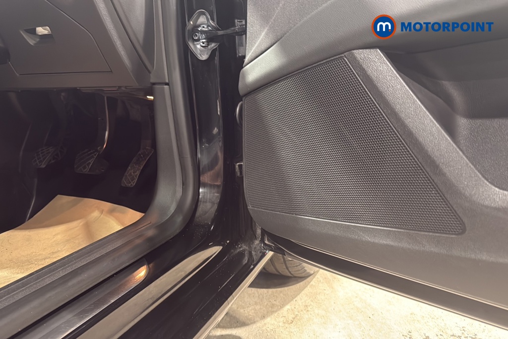 Seat Leon Fr Technology Manual Petrol Coupe - Stock Number (1656350) - 21st supplementary image