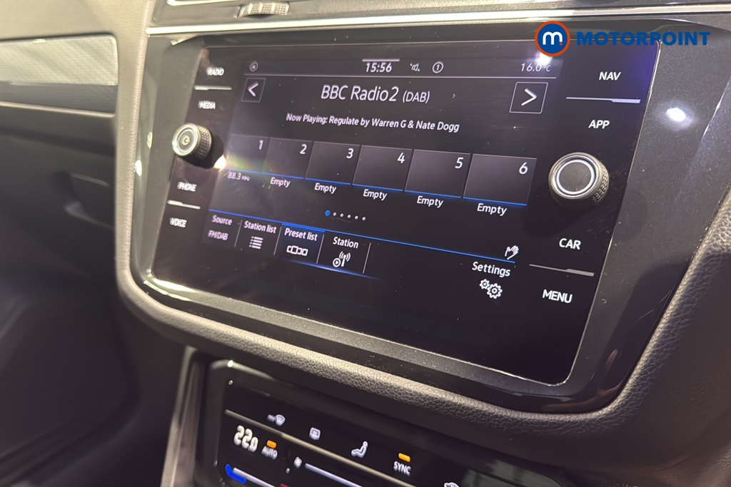 Volkswagen Tiguan Life Manual Petrol SUV - Stock Number (1656373) - 8th supplementary image