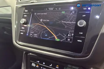 Volkswagen Tiguan Life Manual Petrol SUV - Stock Number (1656373) - 9th supplementary image