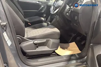 Volkswagen Tiguan Life Manual Petrol SUV - Stock Number (1656373) - 24th supplementary image