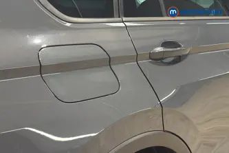 Volkswagen Tiguan Life Manual Petrol SUV - Stock Number (1656373) - 41st supplementary image