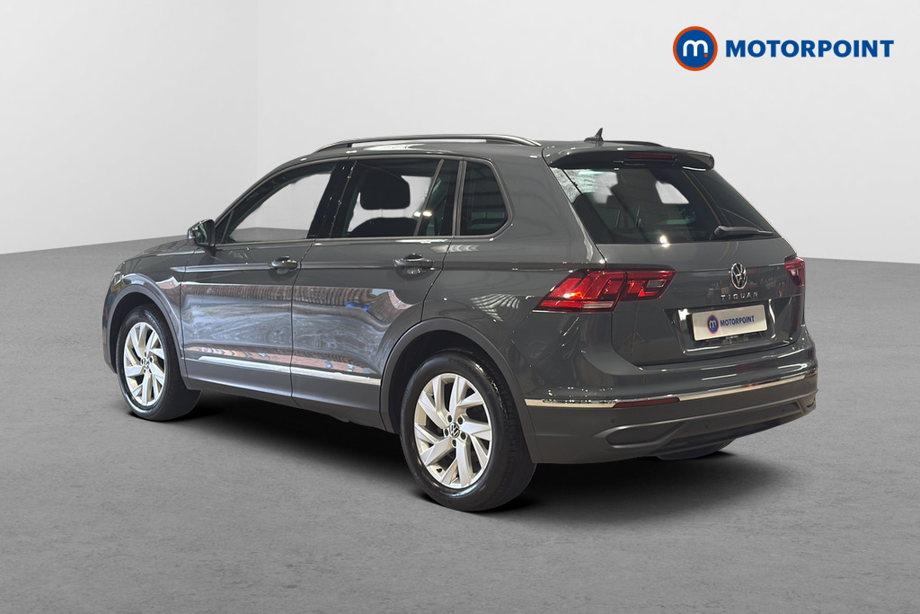 Volkswagen Tiguan Life Manual Petrol SUV - Stock Number (1656373) - Drivers side rear corner