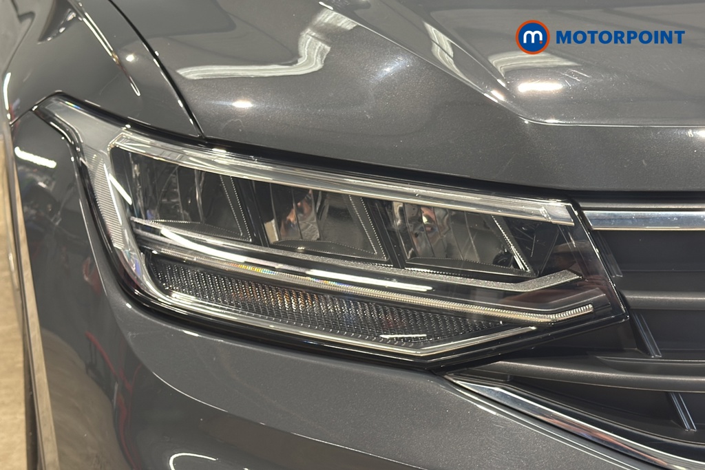 Volkswagen Tiguan Life Manual Petrol SUV - Stock Number (1656373) - 42nd supplementary image