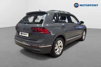 Volkswagen Tiguan Life Manual Petrol SUV - Stock Number (1656373) - Passenger side rear corner