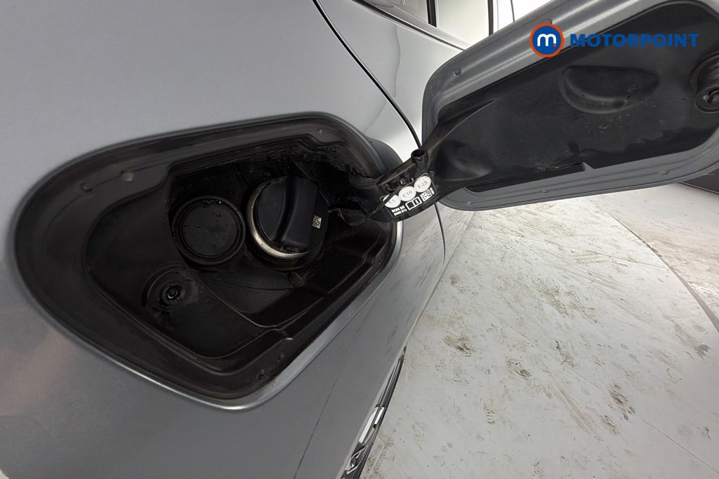 BMW 1 Series M Sport Manual Petrol Hatchback - Stock Number (1656420) - 41st supplementary image