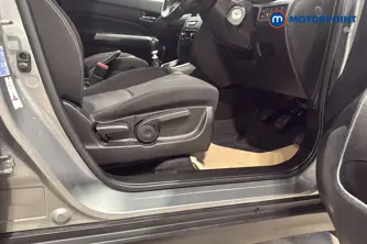 Suzuki Vitara Sz-T Manual Petrol SUV - Stock Number (1656557) - 24th supplementary image