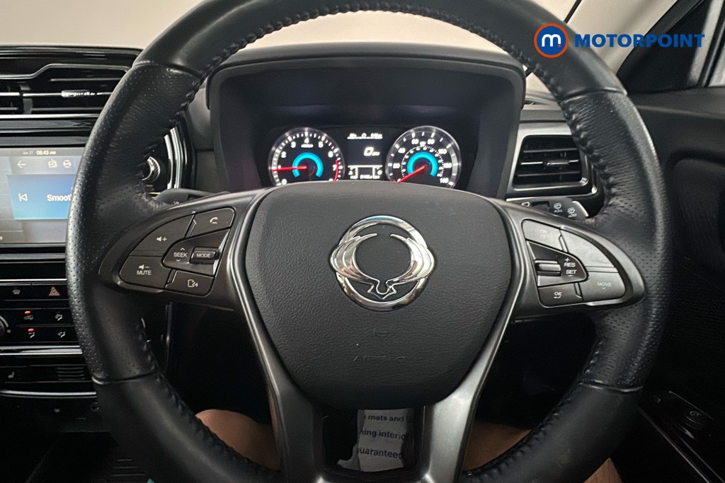 Ssangyong Tivoli Ventura Manual Petrol SUV - Stock Number (1632326) - 5th supplementary image