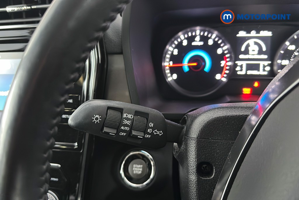 Ssangyong Tivoli Ventura Manual Petrol SUV - Stock Number (1632326) - 6th supplementary image