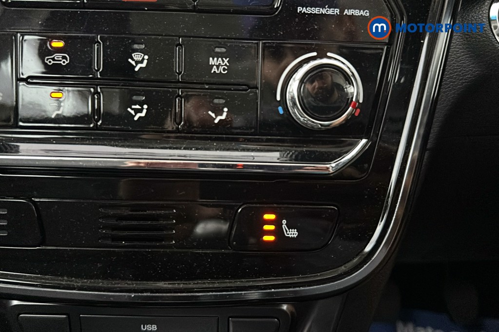 Ssangyong Tivoli Ventura Manual Petrol SUV - Stock Number (1632326) - 14th supplementary image