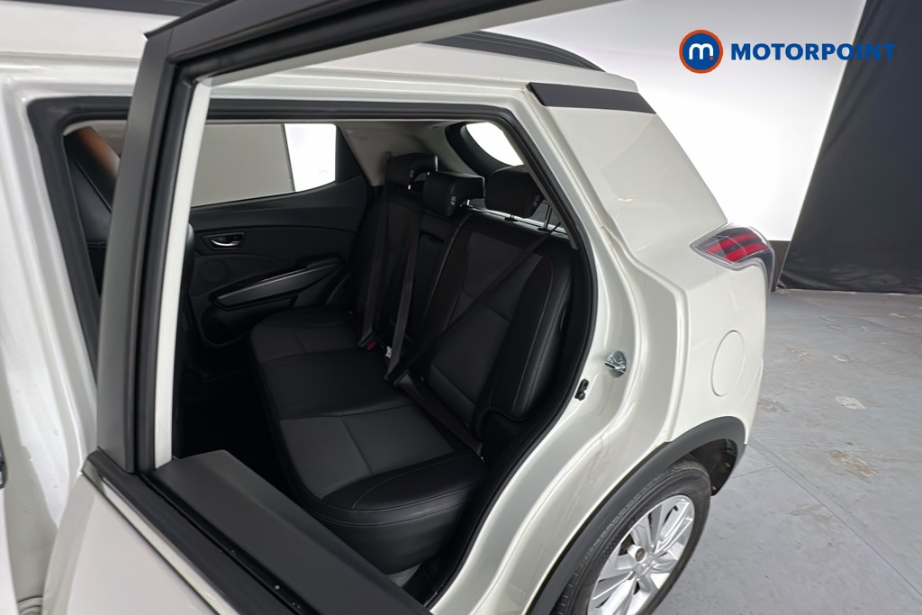 Ssangyong Tivoli Ventura Manual Petrol SUV - Stock Number (1632326) - 28th supplementary image