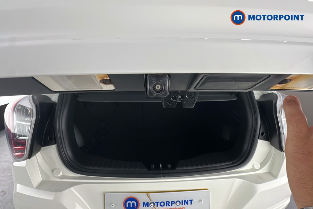 Ssangyong Tivoli Ventura Manual Petrol SUV - Stock Number (1632326) - 36th supplementary image