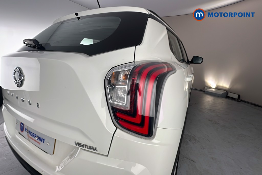 Ssangyong Tivoli Ventura Manual Petrol SUV - Stock Number (1632326) - 38th supplementary image