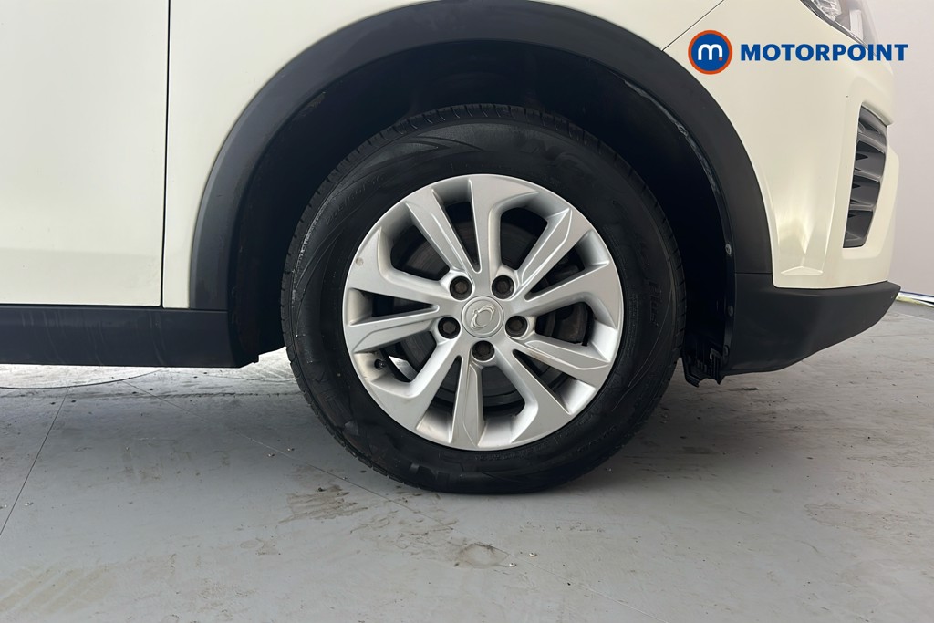 Ssangyong Tivoli Ventura Manual Petrol SUV - Stock Number (1632326) - 50th supplementary image