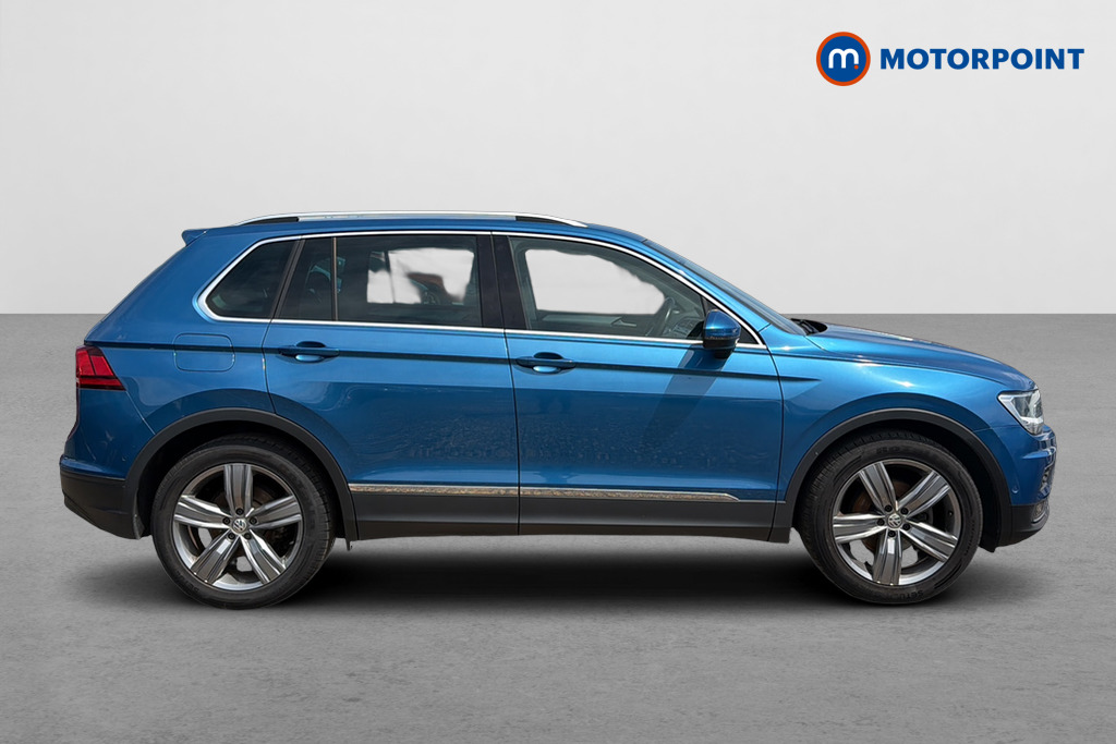 Volkswagen Tiguan SEL Automatic Petrol SUV - Stock Number (1649147) - Passenger side