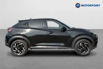 Nissan Juke N-Connecta Manual Petrol SUV - Stock Number (1649533) - Passenger side