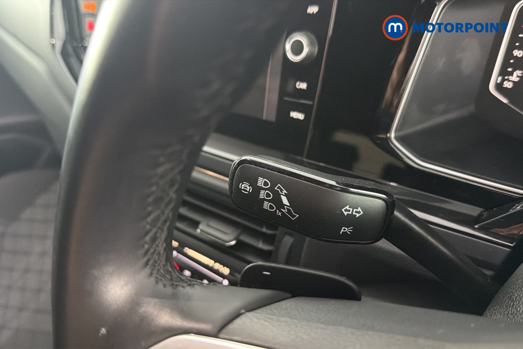 Volkswagen Polo R-Line Automatic Petrol Hatchback - Stock Number (1650096) - 5th supplementary image