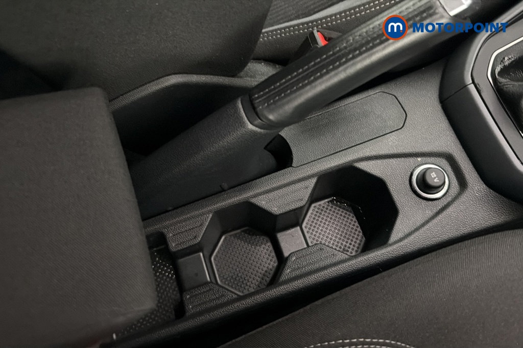 Volkswagen Polo R-Line Automatic Petrol Hatchback - Stock Number (1650096) - 16th supplementary image