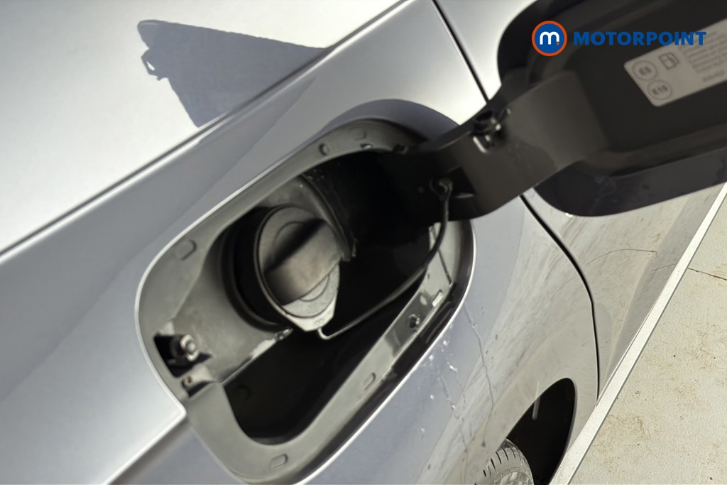 Volkswagen Polo R-Line Automatic Petrol Hatchback - Stock Number (1650096) - 41st supplementary image