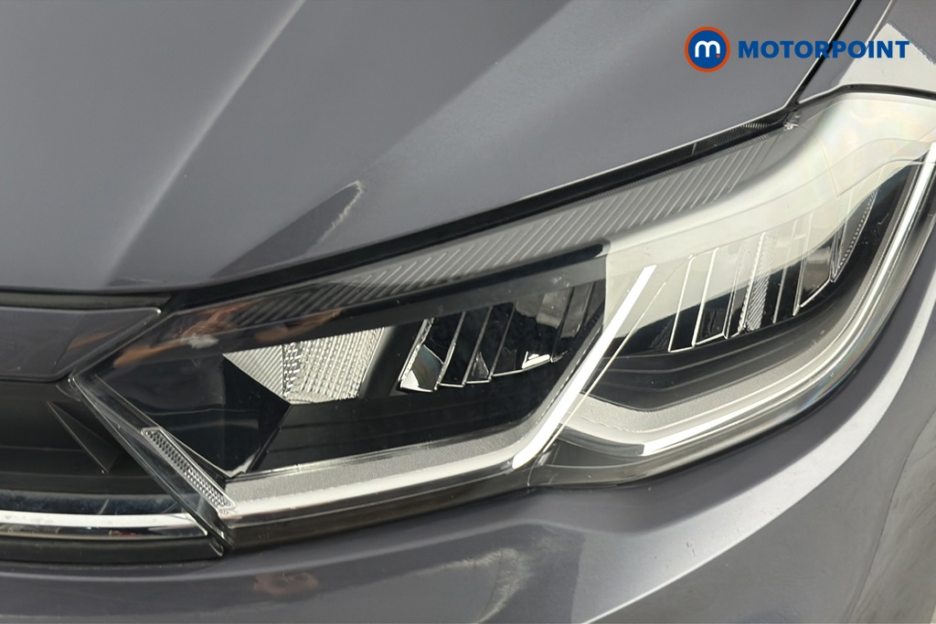 Volkswagen Polo R-Line Automatic Petrol Hatchback - Stock Number (1650096) - 42nd supplementary image