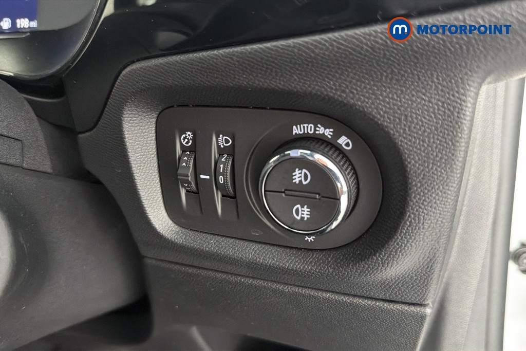 Vauxhall Corsa GS Manual Petrol Hatchback - Stock Number (1650159) - 18th supplementary image
