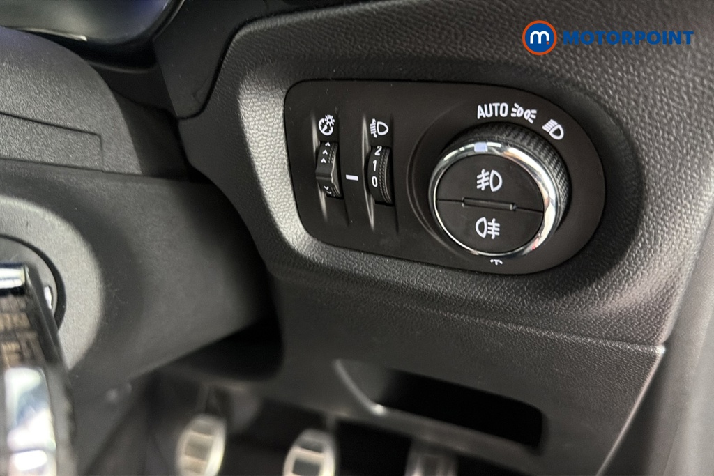 Vauxhall Corsa GS Manual Petrol Hatchback - Stock Number (1650162) - 11th supplementary image