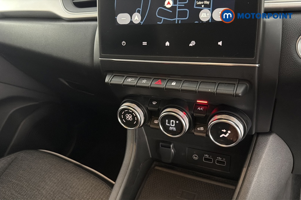 Renault Captur Techno Manual Petrol SUV - Stock Number (1650523) - 12th supplementary image