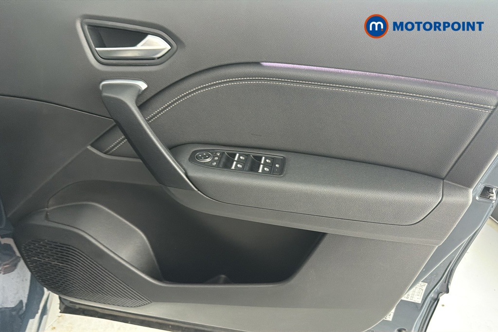 Renault Captur Techno Manual Petrol SUV - Stock Number (1650523) - 18th supplementary image