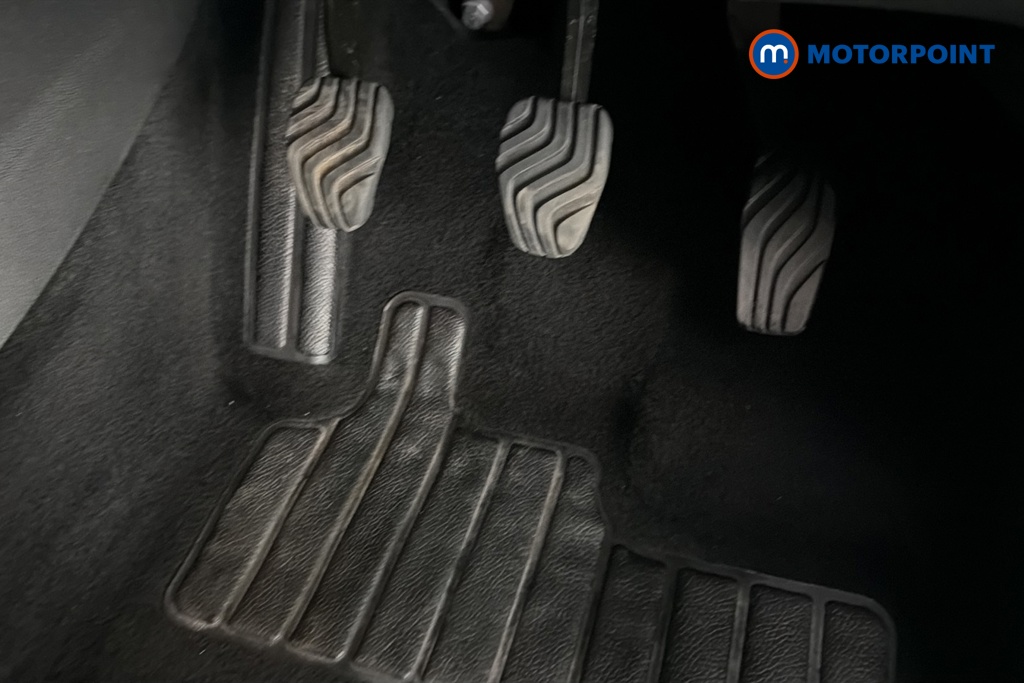Renault Captur Techno Manual Petrol SUV - Stock Number (1650523) - 24th supplementary image