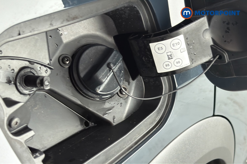 Renault Captur Techno Manual Petrol SUV - Stock Number (1650523) - 41st supplementary image