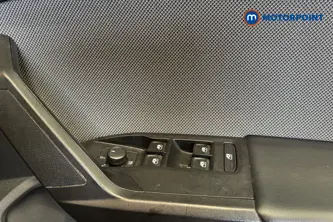 Seat Leon Se Dynamic Manual Petrol Hatchback - Stock Number (1652454) - 19th supplementary image