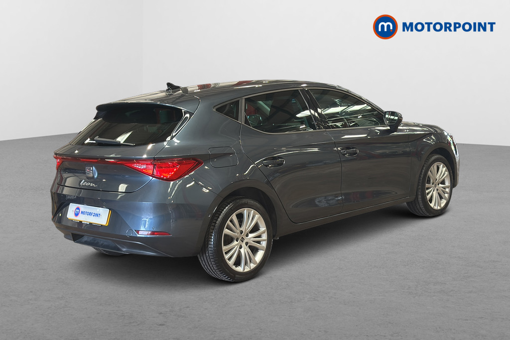 Seat Leon Se Dynamic Manual Petrol Hatchback - Stock Number (1652454) - Passenger side rear corner