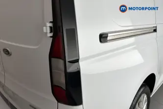 Ford Transit Connect Limited Automatic Petrol Plug-In Hybrid Panel Van - Stock Number (1654422) - 36th supplementary image