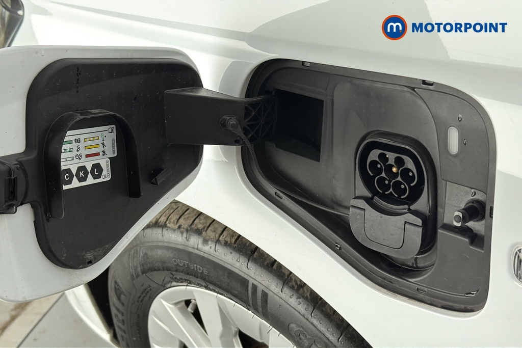 Ford Transit Connect Limited Automatic Petrol Plug-In Hybrid Panel Van - Stock Number (1654422) - 41st supplementary image