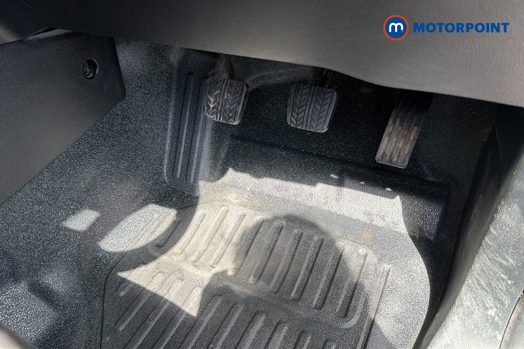 Volkswagen Amarok Life Manual Diesel Double Cab Pick-Up - Stock Number (1655280) - 24th supplementary image