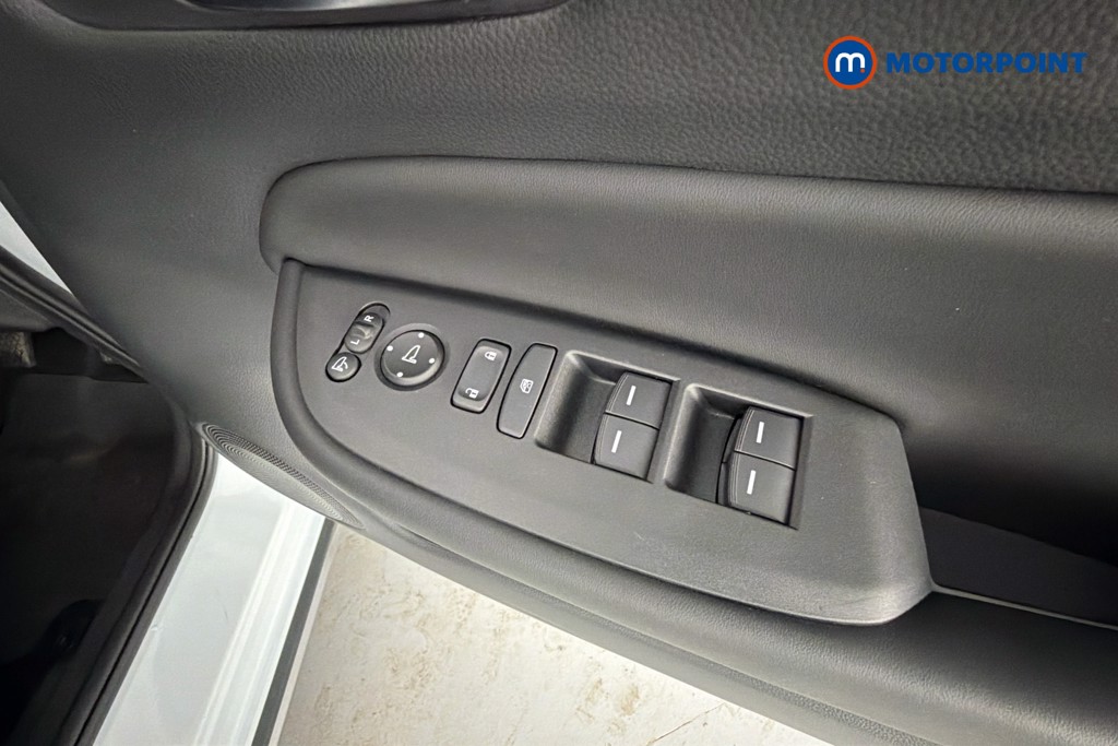 Honda Jazz Crosstar Advance Automatic Petrol-Electric Hybrid Hatchback - Stock Number (1656122) - 20th supplementary image