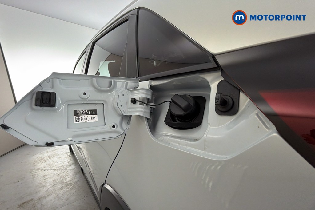 Honda Jazz Crosstar Advance Automatic Petrol-Electric Hybrid Hatchback - Stock Number (1656122) - 41st supplementary image