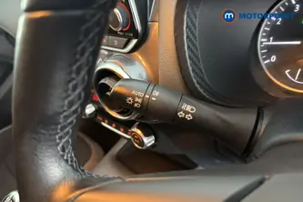 Nissan Juke N-Connecta Manual Petrol SUV - Stock Number (1656332) - 5th supplementary image