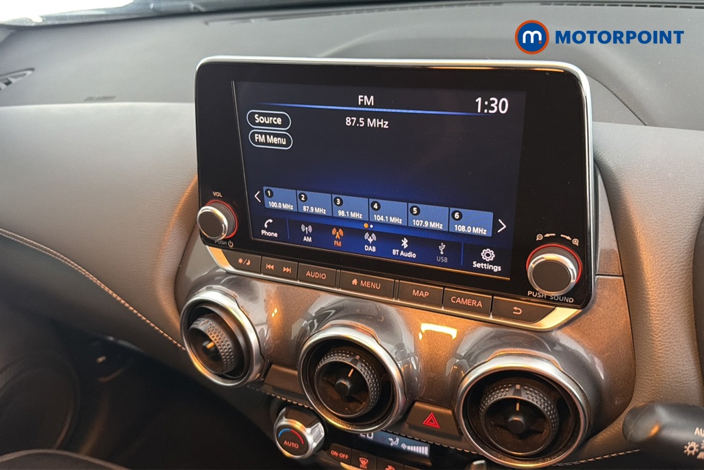 Nissan Juke N-Connecta Manual Petrol SUV - Stock Number (1656332) - 8th supplementary image