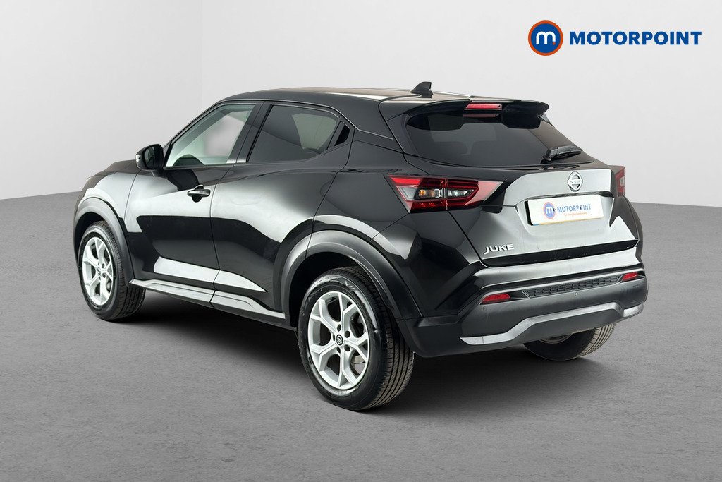 Nissan Juke N-Connecta Manual Petrol SUV - Stock Number (1656332) - Drivers side rear corner