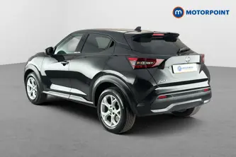 Nissan Juke N-Connecta Manual Petrol SUV - Stock Number (1656332) - Drivers side rear corner