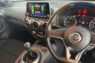 Nissan Juke N-Connecta Manual Petrol SUV - Stock Number (1656332) - 1st supplementary image